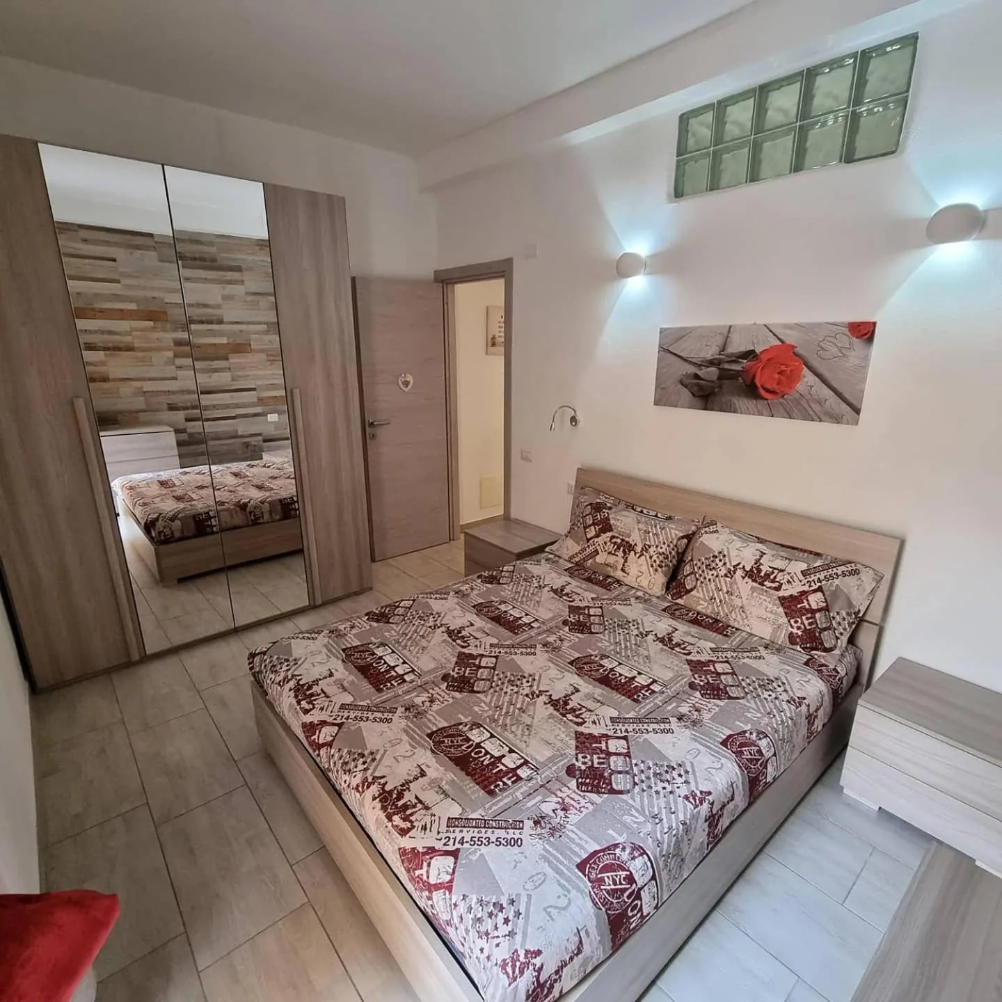 Bilocale Conti — Tre case vacanza nel centro di Santa Teresa Gallura,  (Sardegna)