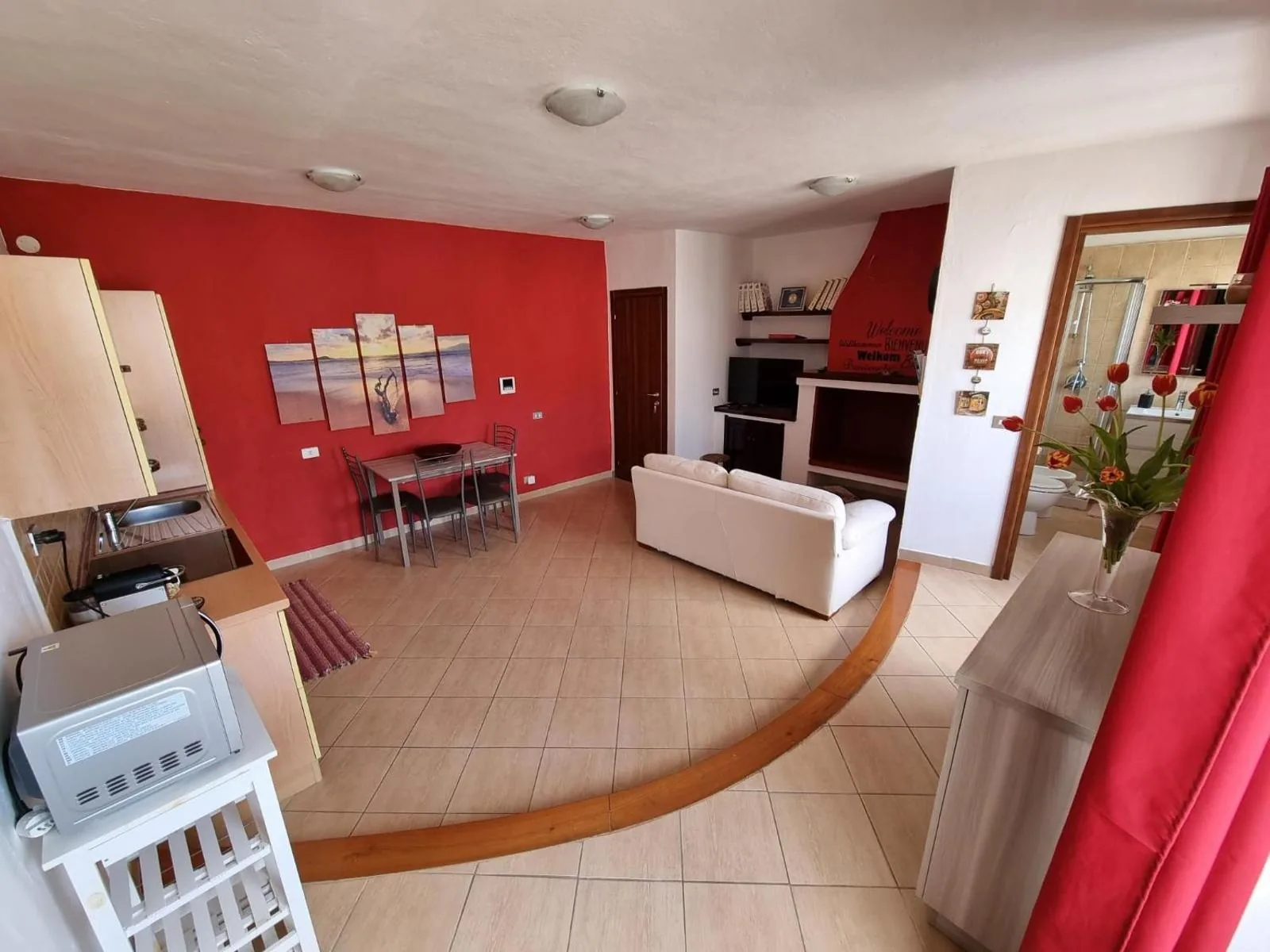 Casa Santa Lucia — Soggiorno e ingresso